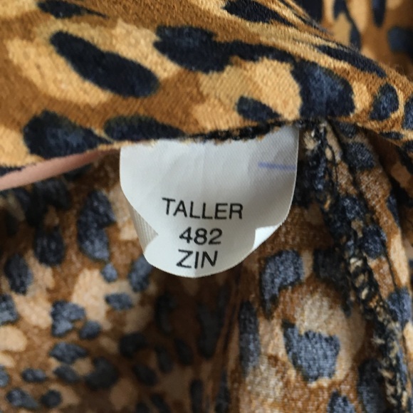 Zara Trf Leopard Print Faux Wrap V-Neck Blouse in Animal Print - Picture 8 of 9